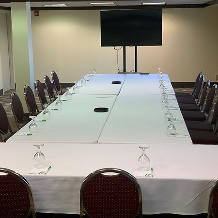 Clarion Hotel & Suites Conference Center Memphis Airport Экстерьер фото