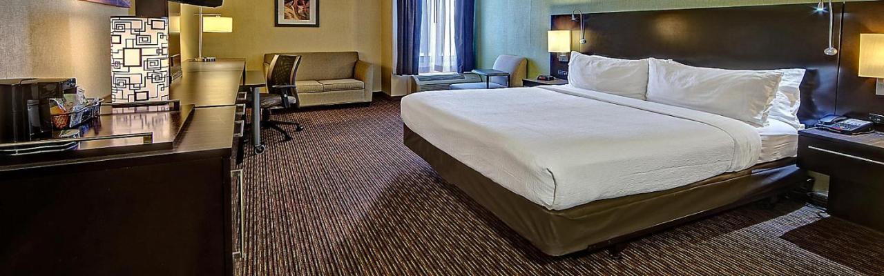 Clarion Hotel & Suites Conference Center Memphis Airport Экстерьер фото